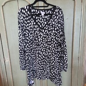 Chico's Monochrome Spotted Tunic